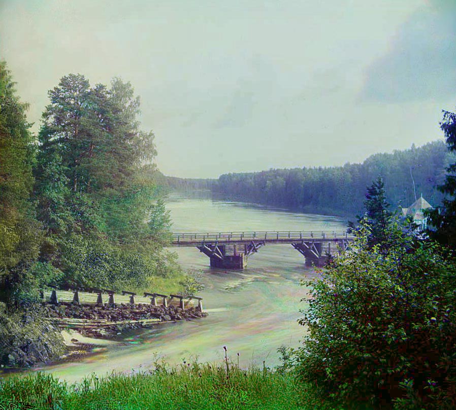 С. М. Прокудин-Горский. Земский мост у водопада Кивач. 1916 год