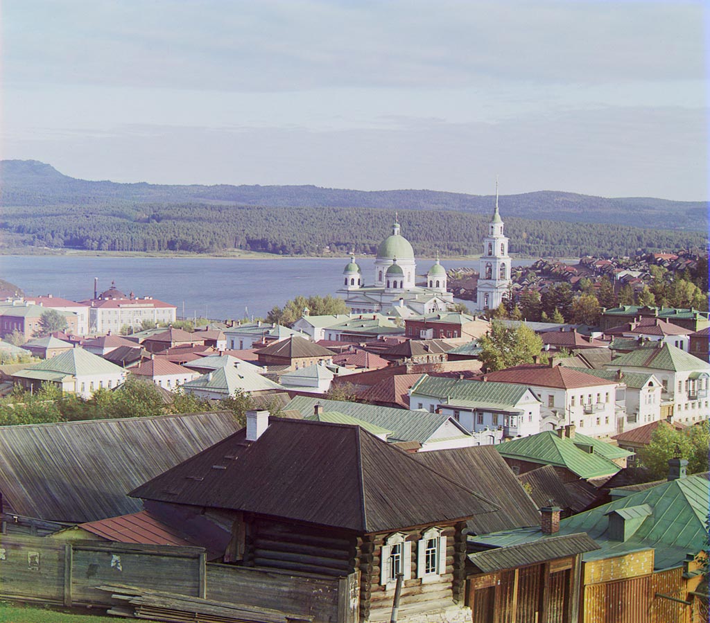 С. М. Прокудин-Горский. Вид на г. Златоуст с [северо-]запада. Осень 1909 года