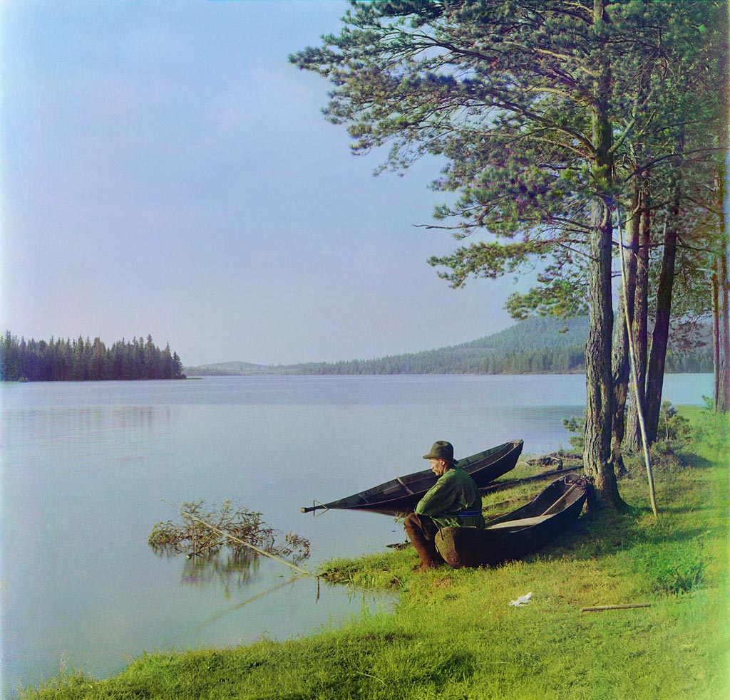 С. М. Прокудин-Горский. На озере [Зюраткуль]. 1910 г.