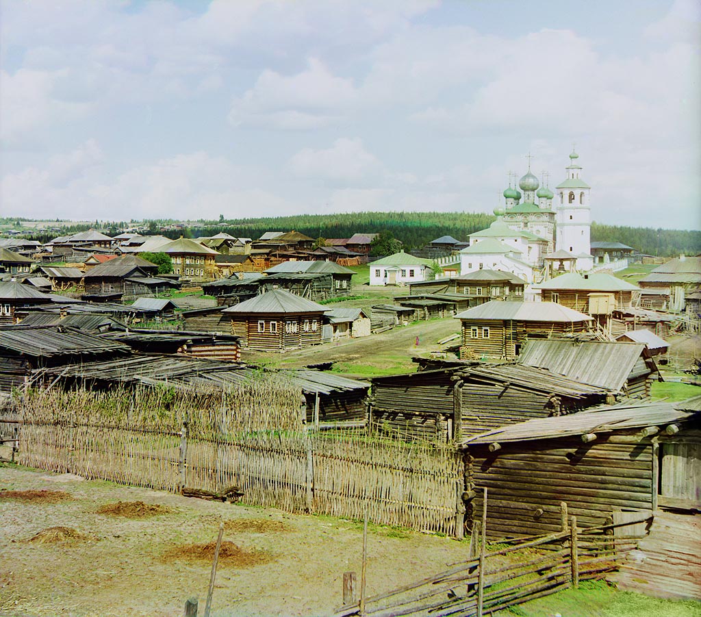 С. М. Прокудин-Горский. Вид с юго-запада на среднюю часть села Ныроб. 1912 г., май.