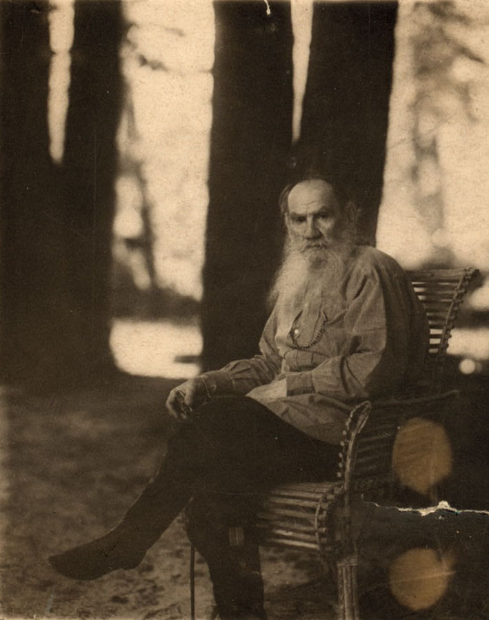 С. М. Прокудин-Горский. Л.Н.Толстой. В Ясной Поляне. 23 мая 1908 года