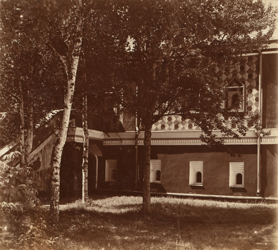 С. М. Прокудин-Горский. Дом Романовых в Ипатьевском монастыре (с правой стороны). 1910 год