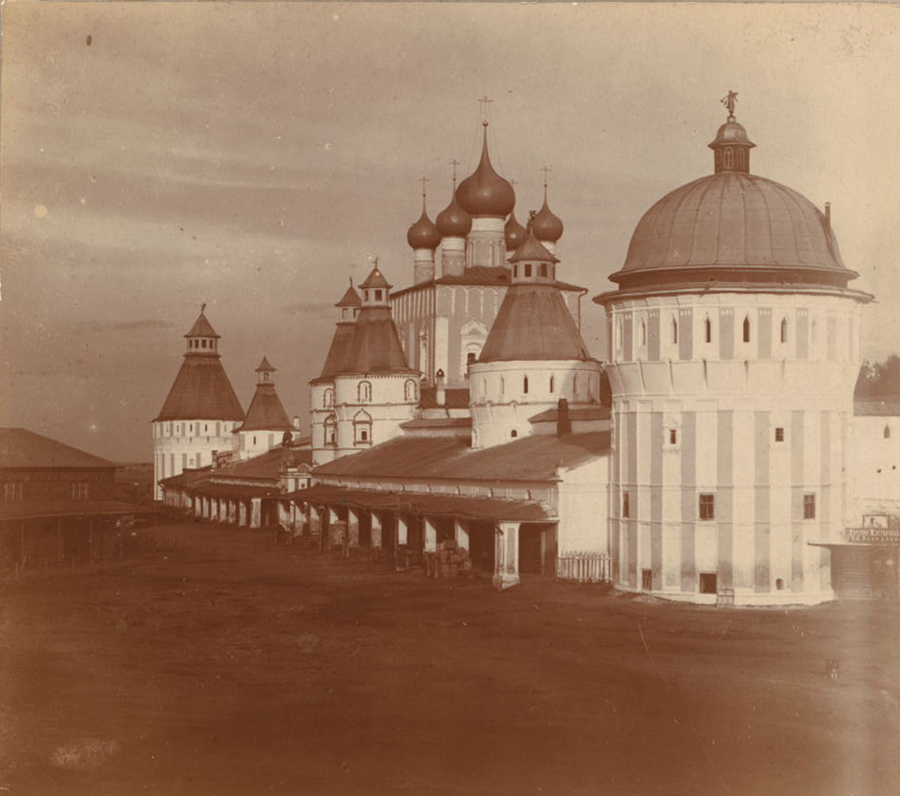 С. М. Прокудин-Горский. Борисоглебский монастырь с сев.-зап. стороны. Борисоглебск. 1911 год
